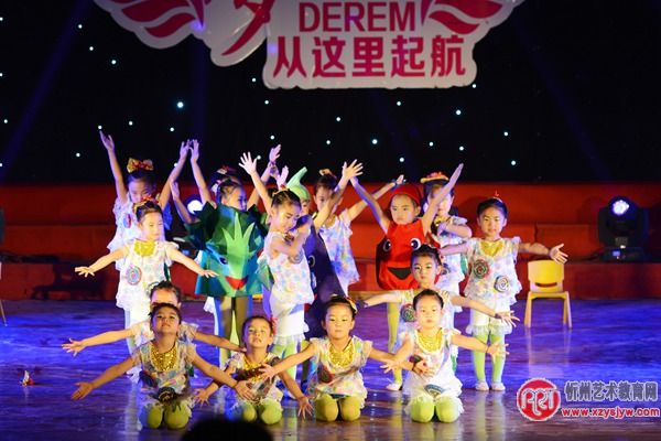 五台:慧敏舞蹈学校成功举办首届汇报演出