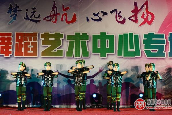 “梦远航 心飞扬”金舞鞋舞蹈艺术中心专场演出嗨翻了天