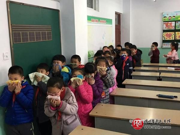 忻州市七一路小学开展春季消防疏散演练活动