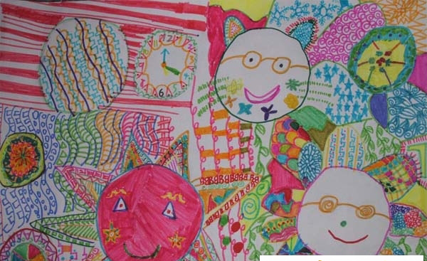 彩色的太阳 读懂孩子“情绪画”