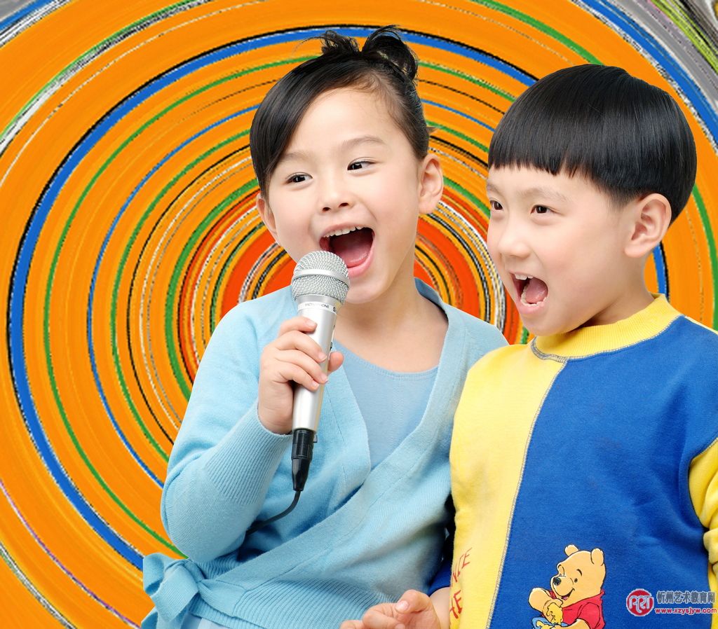 克服五音不全的9大练声法门！
