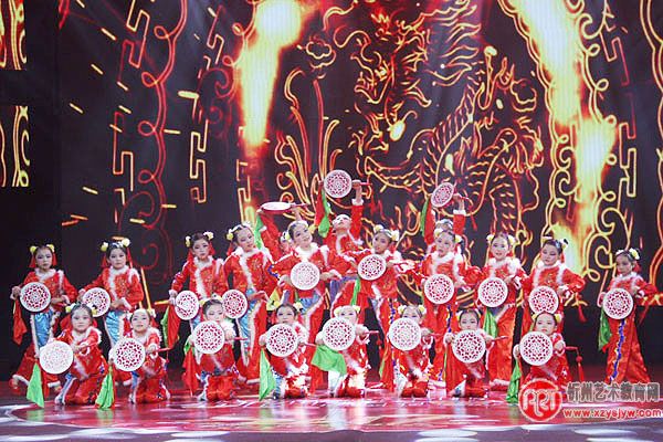 金孔雀舞蹈中心参加省台元宵晚会录制成靓点