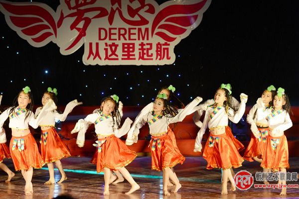 五台:慧敏舞蹈学校成功举办首届汇报演出