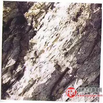 张大千：画山最重皴法 