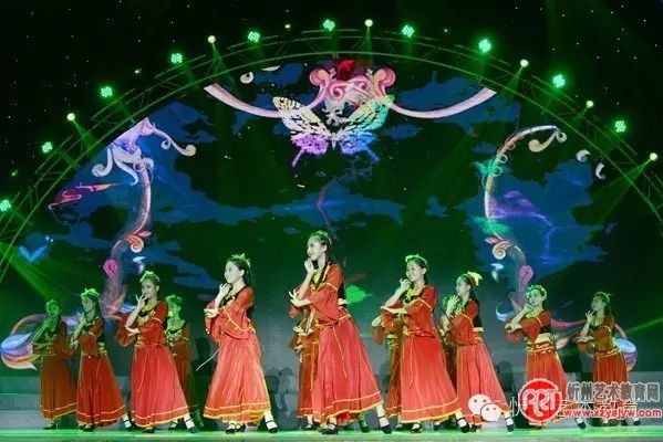 “爱我中华”赵莉舞蹈学校大型舞蹈盛典精彩回顾