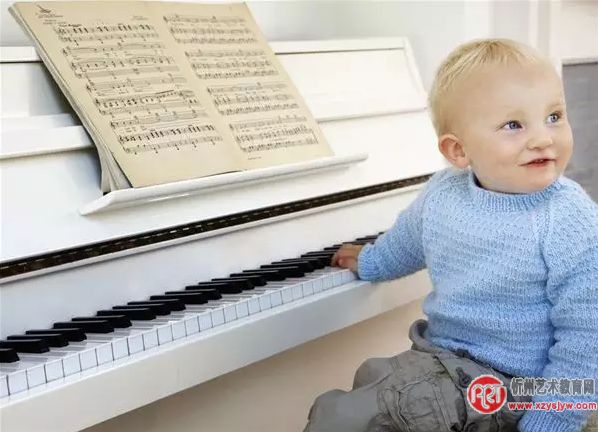 接受音乐教育对孩子的未来影响巨大!