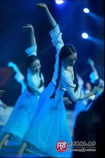 学习和跳舞如何兼得?