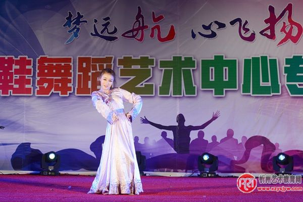 “梦远航 心飞扬”金舞鞋舞蹈艺术中心专场演出嗨翻了天