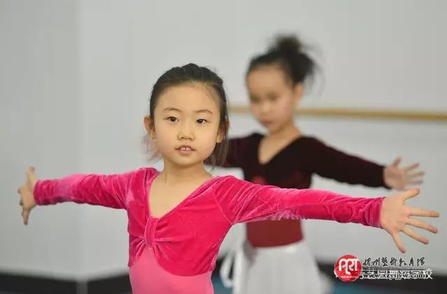 绽放•芳艺园舞蹈考级花絮