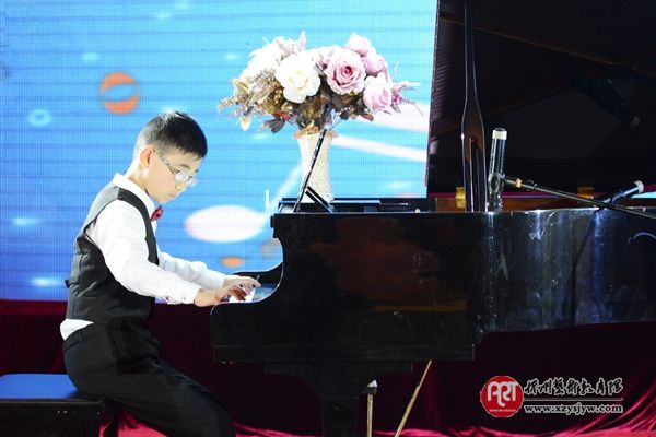 “盛世新春 琴声飞扬”燕之韵音乐会精彩掠影