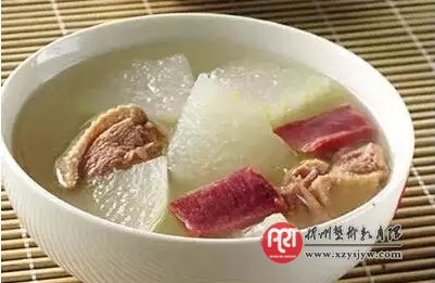 舞者如何练就小蛮腰