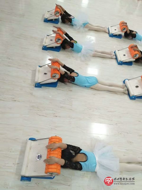 热烈祝贺：杜宇天天舞蹈学校成功申请＂全国青少年十大习惯养成教育基地＂