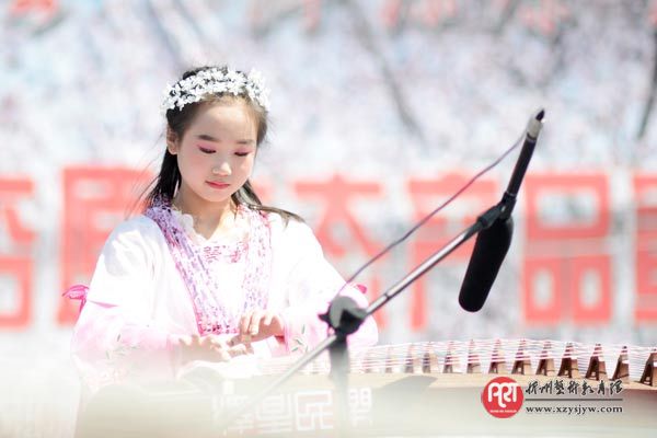 泽星古筝培训中心抚筝杏林  谱春之乐章