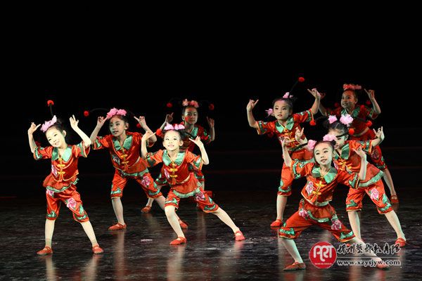宁武芳艺园舞蹈学校
