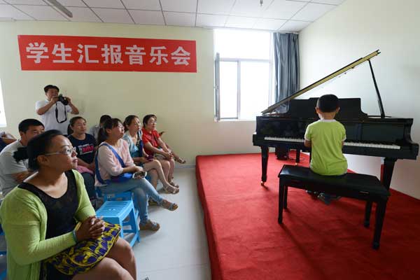 博雅音乐培训中心2015汇报音乐会丰富多彩
