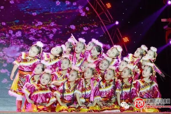 “爱我中华”赵莉舞蹈学校大型舞蹈盛典精彩回顾