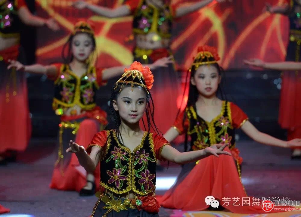 宁武芳艺园舞蹈学校参加山西电视台六一晚会录制