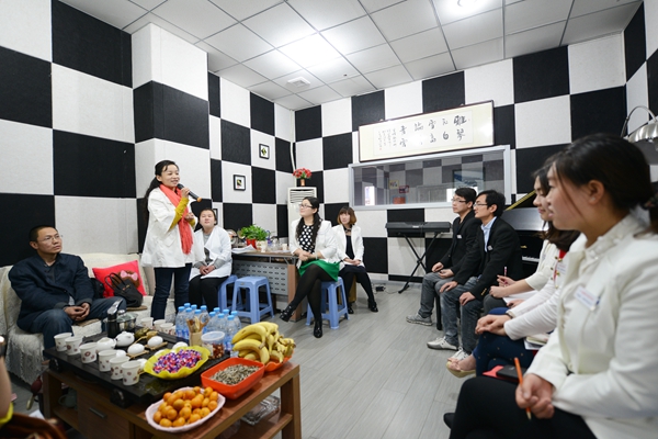 飞燕钢琴艺术学校：教学例会彰显团队优秀　校园文化厚重