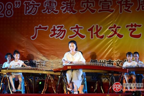 石婷艺术培训中心专题文艺演出精彩纷呈