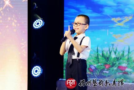 作品：《别人家的孩子》　 表演：柴非圻　 选送：凯晨口才培训中心