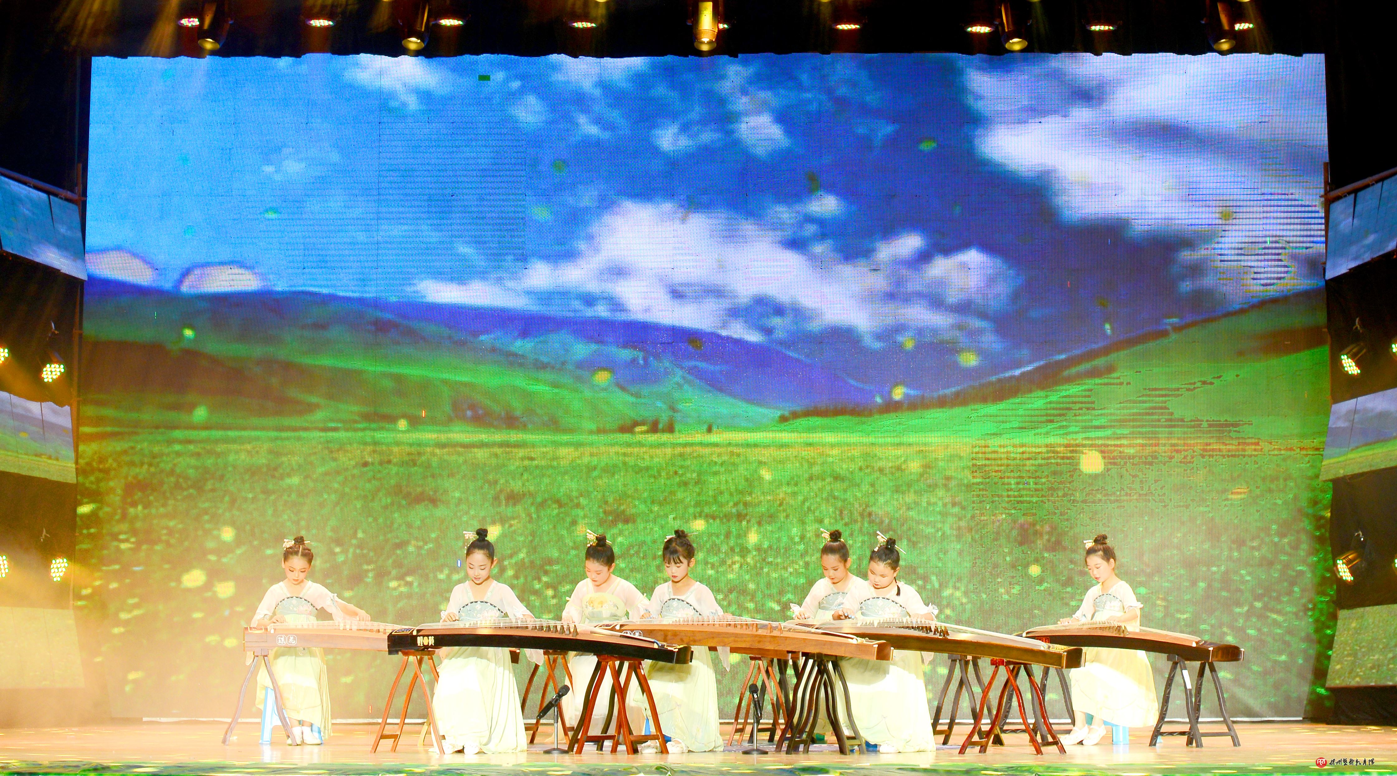 曲目：《挤牛奶》 选送：杜薇艺校•孟利军古筝琵琶艺术中心