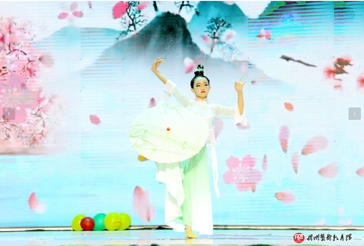 舞蹈：《空山新雨时》　表演：任欣阳　选送：繁峙县砂河镇蓝精灵文化教育培训